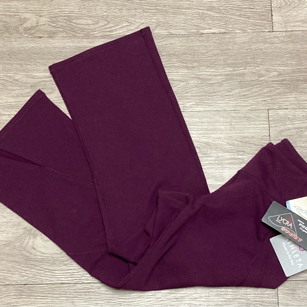Athleta Power Ananda Split Leg Capri Stretch Legging New Sz S In Berry - Picture 2 of 10